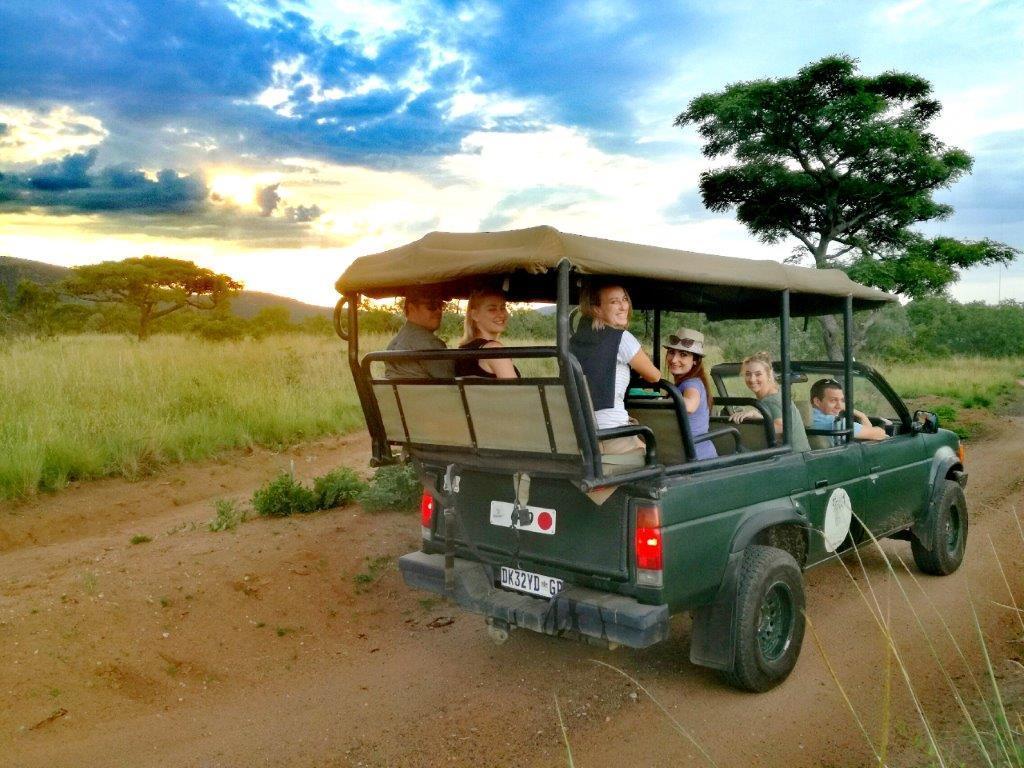 Mabalingwe Uzuri Lodge Bela-Bela Exteriör bild